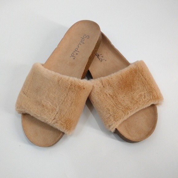 Splendid Women Slippers Faux fur Beige Color Size 7 - Picture 2 of 8